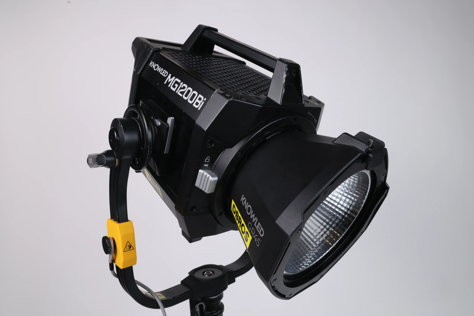 GODOX 1200BI 실물 사진