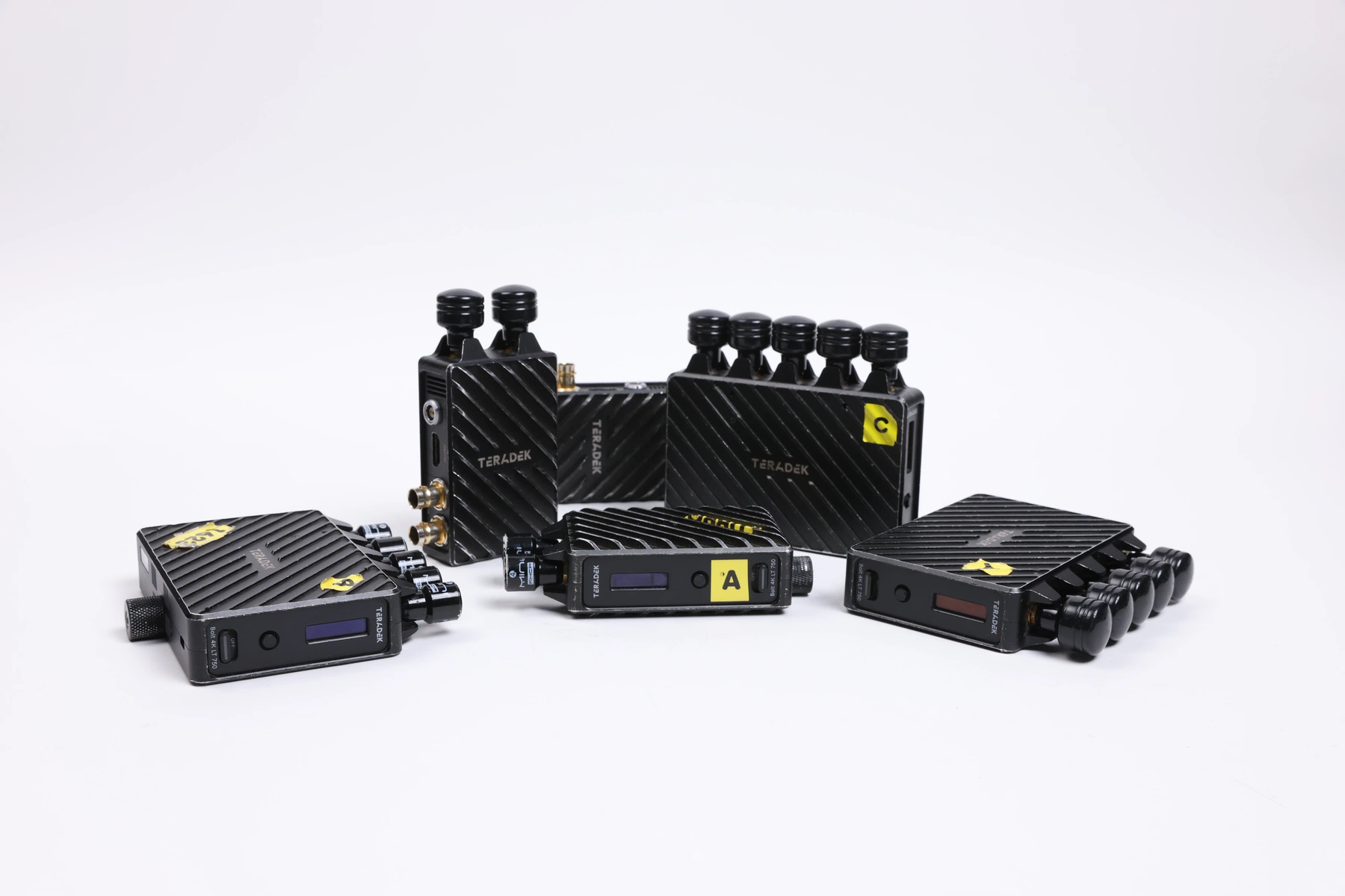 TERADECK BOLT 4K 750 1:1 실물 사진