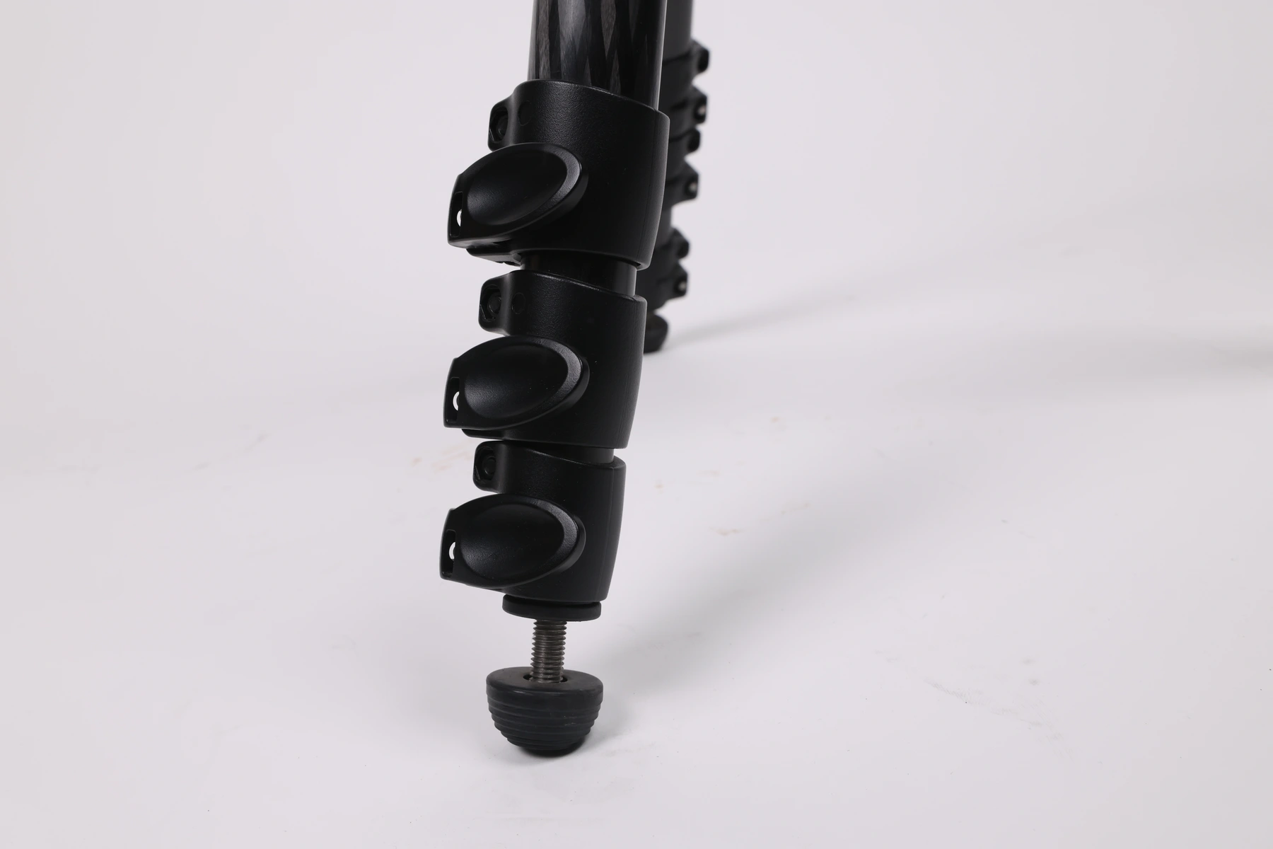 MANFROTTO MT057C4 실물 사진