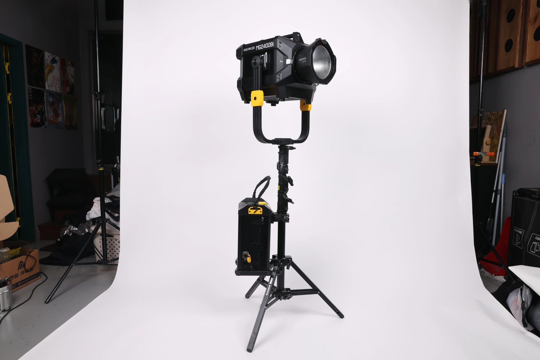 GODOX 2400BI 실물 사진